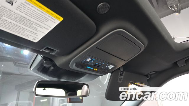 Ford Explorer (VI) 2.3 LimIted 4WD 2020 — фото 17