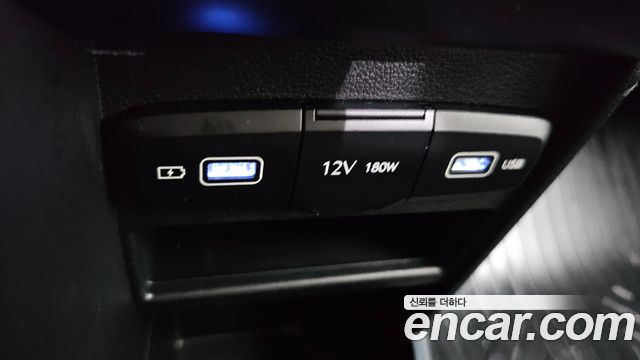 Hyundai Staria Cargo 5-Seater Smart 2022 — фото 16