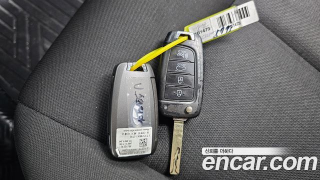 Hyundai Staria Cargo 5-Seater Smart 2022 — фото 19