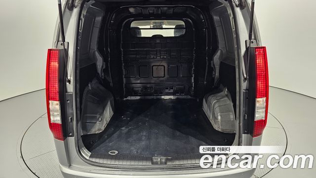 Hyundai Staria Cargo 5-Seater Smart 2022 — фото 20