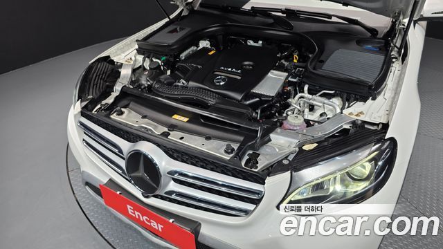 Mercedes-Benz GLC-Class (X253) GLC350e 4MATIC Premium 2019 — фото 6