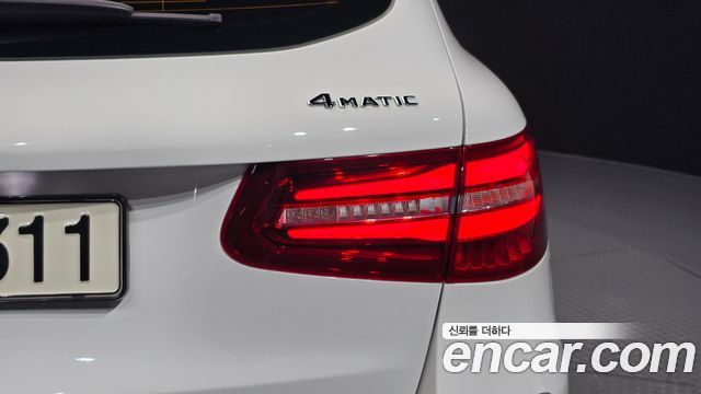 Mercedes-Benz GLC-Class (X253) GLC350e 4MATIC Premium 2019 — фото 29