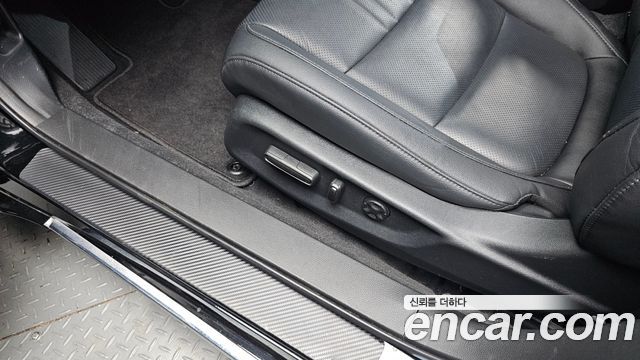 Honda Accord (X) 2.0 Hybrid Touring 2019 — фото 19