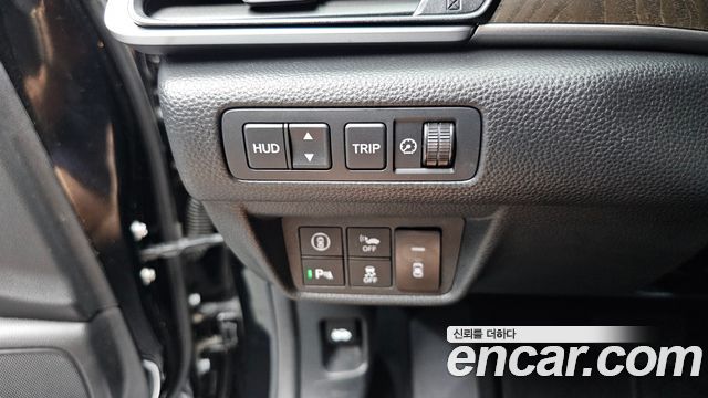 Honda Accord (X) 2.0 Hybrid Touring 2019 — фото 28