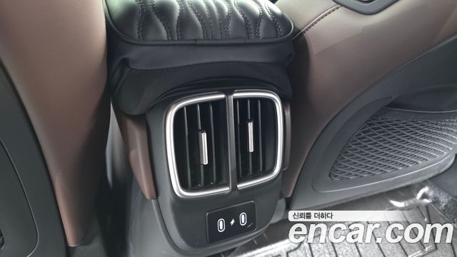 Hyundai Ioniq 6 Long Range Prestige 2023 — фото 31