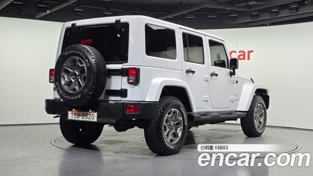 Jeep Wrangler (JK) 2.8 Diesel Sahara 4Door 2014 — фото 2