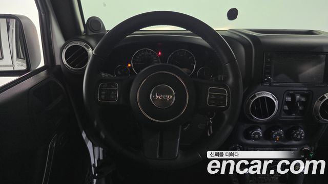 Jeep Wrangler (JK) 2.8 Diesel Sahara 4Door 2014 — фото 13