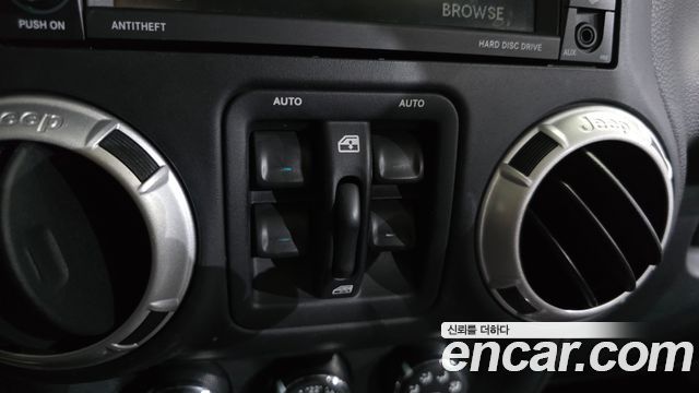 Jeep Wrangler (JK) 2.8 Diesel Sahara 4Door 2014 — фото 15