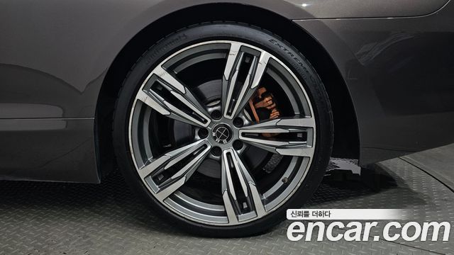 BMW 6 Series (F12) 650i Convertible 2013 — фото 21