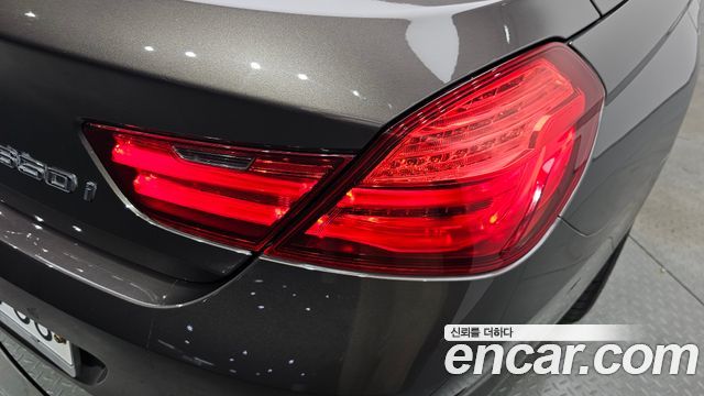 BMW 6 Series (F12) 650i Convertible 2013 — фото 23