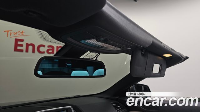 BMW 6 Series (F12) 650i Convertible 2013 — фото 27