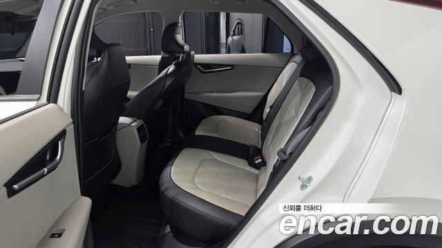 Kia Niro EV Air 2023 — фото 12