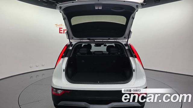 Kia Niro EV Air 2023 — фото 20