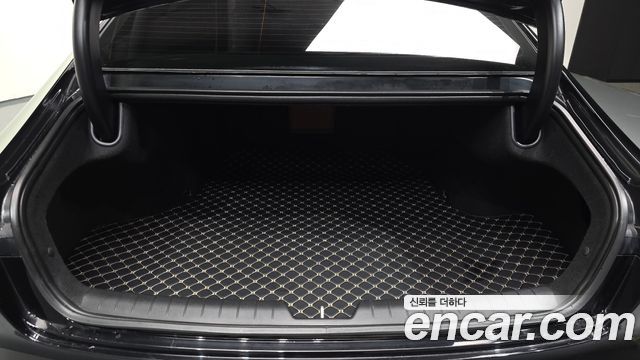 Hyundai Grandeur (GN7) 3,5 Gasoline 4WD Calligraphy 2023 — фото 24