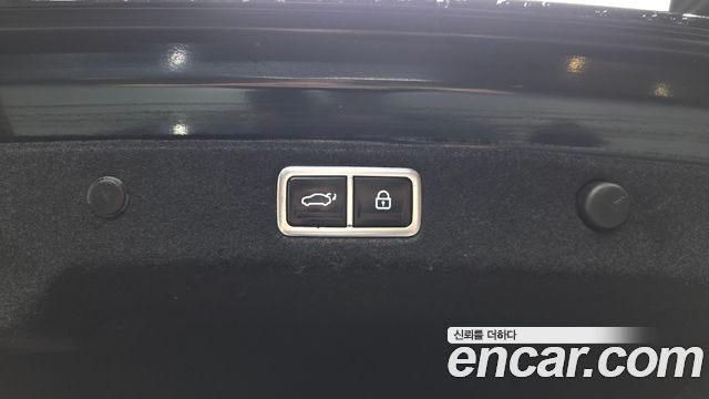 Hyundai Grandeur (GN7) 3,5 Gasoline 4WD Calligraphy 2023 — фото 41