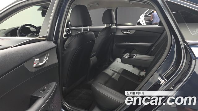 Kia K3 Prestige 2021 — фото 11