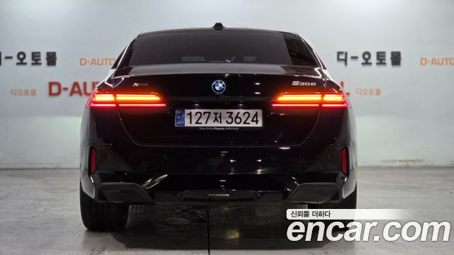 BMW 5 Series (G60) 530e M Sport 2025 — фото 5