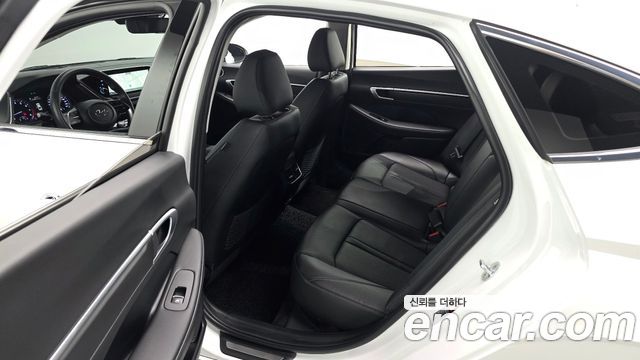 Hyundai Sonata (DN8) 2.0 Premium Plus 2022 — фото 16