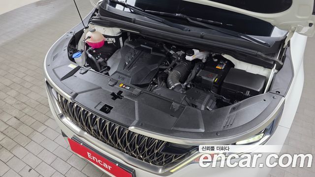 Kia Carnival (IV) Gasoline 9-Seater Signature 2023 — фото 6