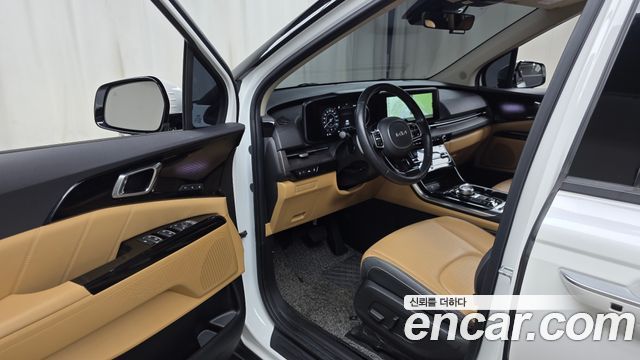 Kia Carnival (IV) Gasoline 9-Seater Signature 2023 — фото 10