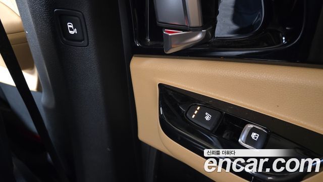 Kia Carnival (IV) Gasoline 9-Seater Signature 2023 — фото 18