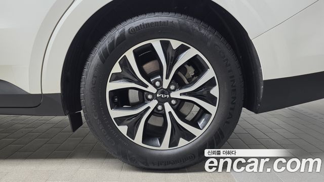 Kia Carnival (IV) Gasoline 9-Seater Signature 2023 — фото 21