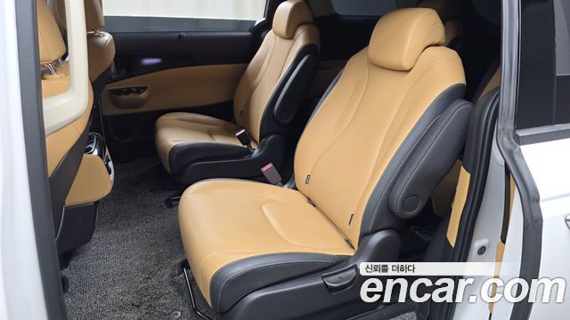 Kia Carnival (IV) Gasoline 9-Seater Signature 2023 — фото 26