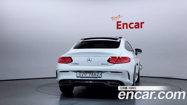 Mercedes-Benz C-Class (W205) C220 d 4MATIC Coupe 2019 — фото 4