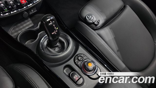MINI Cooper Clubman High 2nd 2020 — фото 9