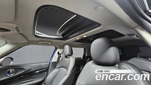 MINI Cooper Clubman High 2nd 2020 — фото 19