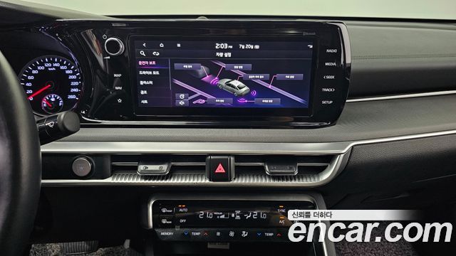 Kia K5 (III) 2.0 Prestige 2022 — фото 16
