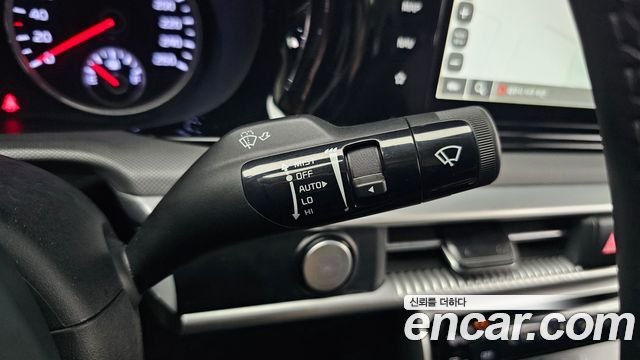 Kia K5 (III) 2.0 Prestige 2022 — фото 22