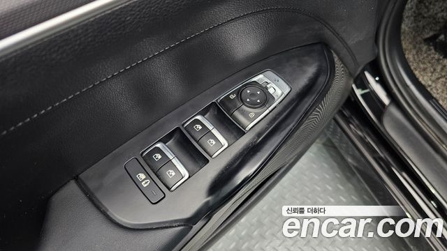 Kia K5 (III) 2.0 Prestige 2022 — фото 23
