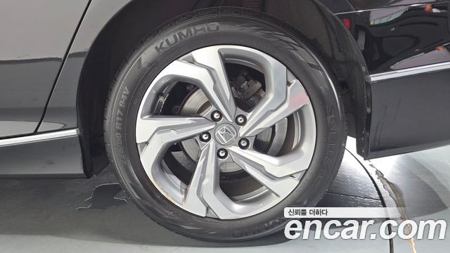Honda Accord (X) 1.5 Turbo 2018 — фото 5