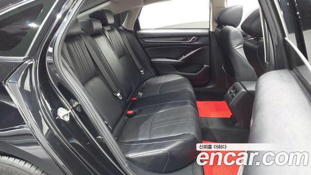 Honda Accord (X) 1.5 Turbo 2018 — фото 11