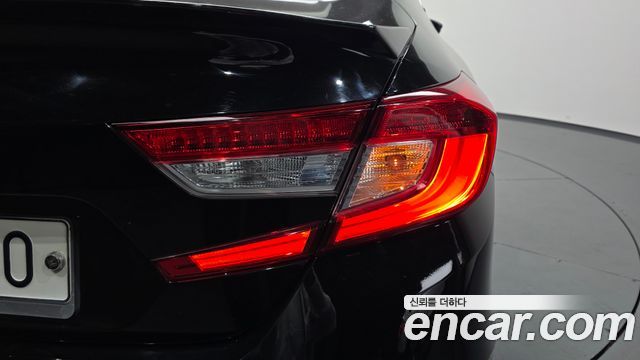 Honda Accord (X) 1.5 Turbo 2018 — фото 23