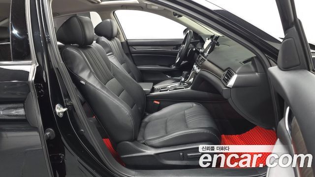 Honda Accord (X) 1.5 Turbo 2018 — фото 26