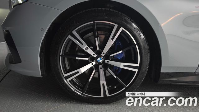 BMW 5 Series (G60) 530i xDrive M Sport 2024 — фото 5