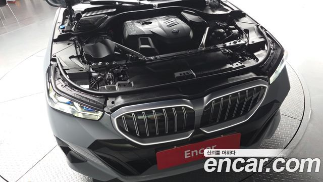 BMW 5 Series (G60) 530i xDrive M Sport 2024 — фото 6