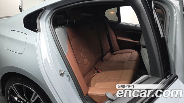 BMW 5 Series (G60) 530i xDrive M Sport 2024 — фото 12