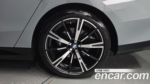 BMW 5 Series (G60) 530i xDrive M Sport 2024 — фото 21
