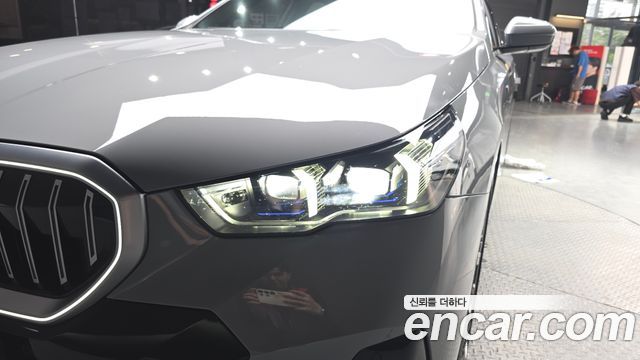 BMW 5 Series (G60) 530i xDrive M Sport 2024 — фото 22