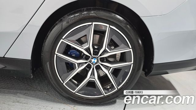BMW 5 Series (G60) 523d M Sport 2026 — фото 5