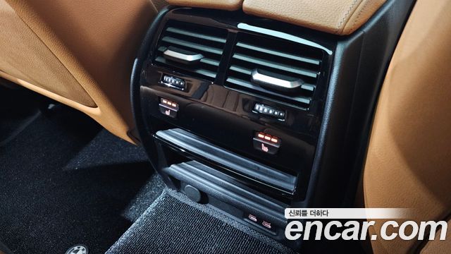BMW 5 Series (G30) 520i M Sport 2022 — фото 18