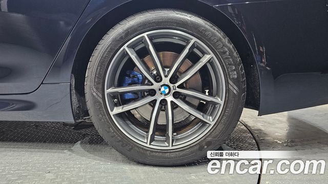 BMW 5 Series (G30) 520i M Sport 2022 — фото 21