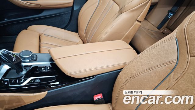 BMW 5 Series (G30) 520i M Sport 2022 — фото 29