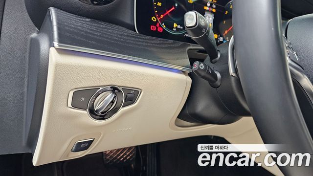 Mercedes-Benz E-Class (W213) E250 AMG Line 2023 — фото 29