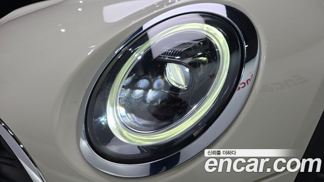MINI Cooper Clubman Classic Plus Lite 2nd 2022 — фото 22