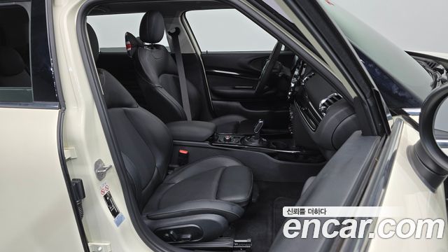 MINI Cooper Clubman Classic Plus Lite 2nd 2022 — фото 26