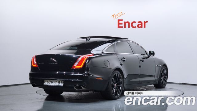 Jaguar XJ 3.0D XJ50 LWB X351 2019 — фото 2
